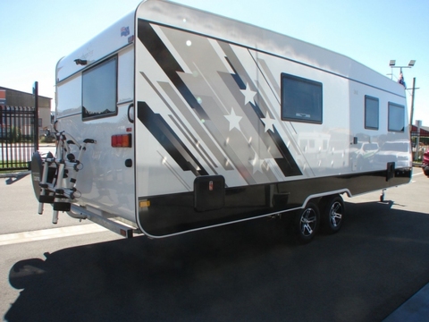 Southern Star - Alpine - 744 SE - Walk Around Bed